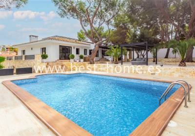 Dom / Willa - Wtórny - Los Balcones - BHAD4157D