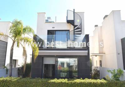 Dom / Willa - Wtórny - Punta Prima - BH591536