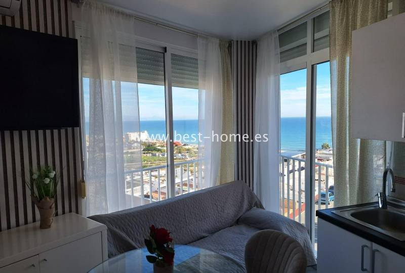 Kawalerka / Studio - Wtórny - La Mata - La Mata