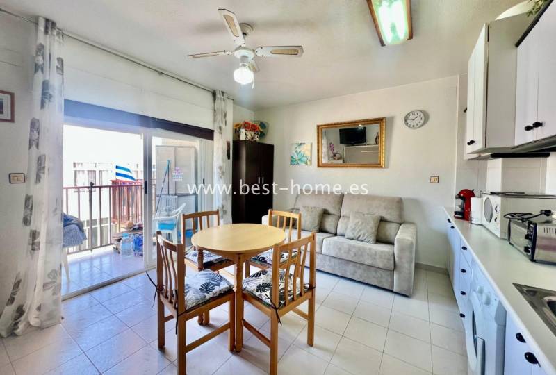 Kawalerka / Studio - Wtórny - Torrevieja - Torrevieja