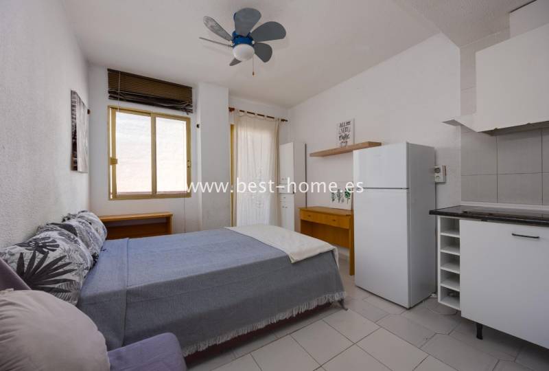 Kawalerka / Studio - Wtórny - Torrevieja - Torrevieja