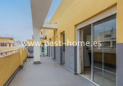 Penthouse - Wtórny - La Mata - BH12Q57