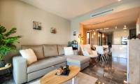Sale - Apartment - Los Altos