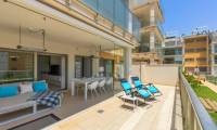 Sale - Apartment - Villamartin