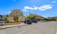 Sale - Apartment - Villamartin