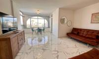 Sale - Apartment - Villamartin
