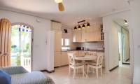 Sale - Bungalow - Los Altos