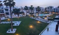 Sale - Bungalow - Los Altos