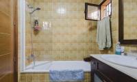 Sale - Townhouse - Aguas Nuevas