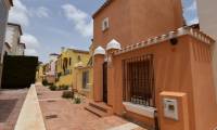 Sale - Townhouse - La Finca