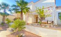 Sale - Villa - Altaona Golf