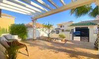 Sale - Villa - Altaona Golf