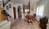 Sale - Villa - El Raso