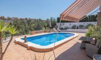 Sale - Villa - La Finca