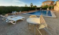 Sale - Villa - Los Altos