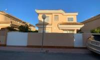 Sale - Villa - Los Altos