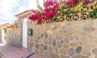 Sale - Villa - Villamartin