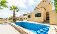 Sale - Villa - Villamartin