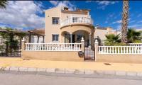 Sale - Villa - Villamartin