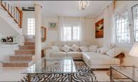 Sale - Villa - Villamartin