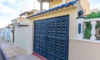 Sale - Villa - Villamartin