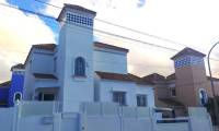 Sale - Villa - Villamartin