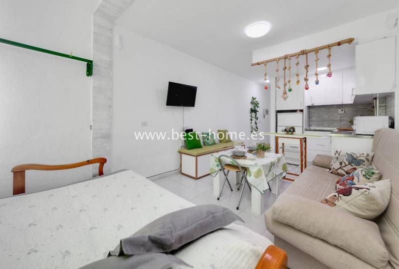 Studio / Flat - Sale - Torrevieja - Torrevieja