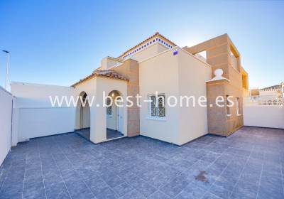 Szeregowiec / Bliźniak - Wtórny - Aguas Nuevas - BH1601700