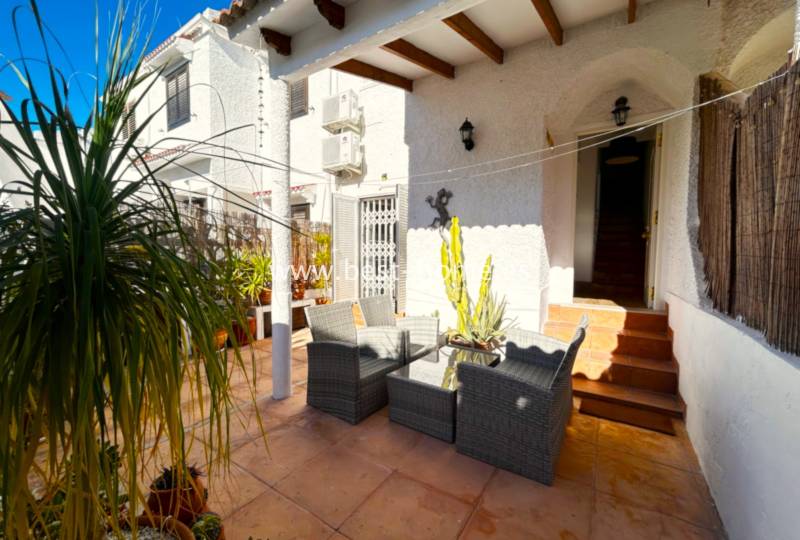 Szeregowiec / Bliźniak - Wtórny - Torrevieja - Torrevieja