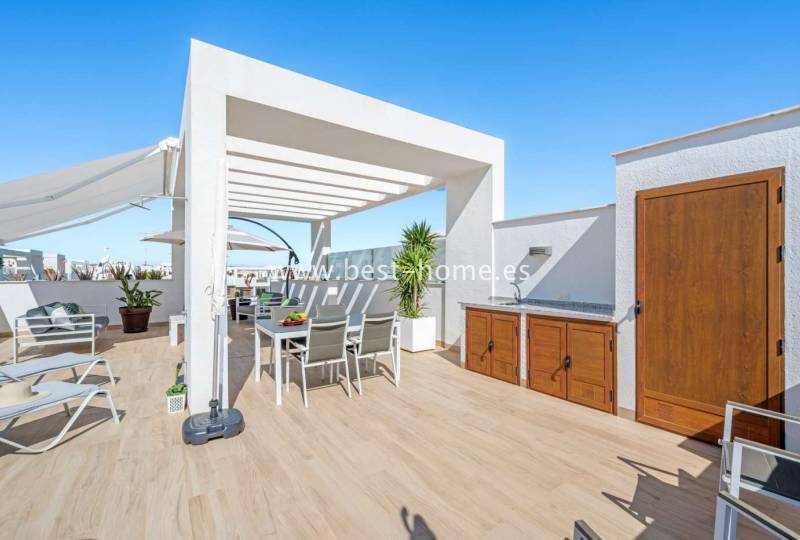 Szeregowiec / Bliźniak - Wtórny - Torrevieja - Torrevieja