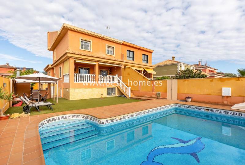 Townhouse - Sale - Aguas Nuevas - Aguas Nuevas