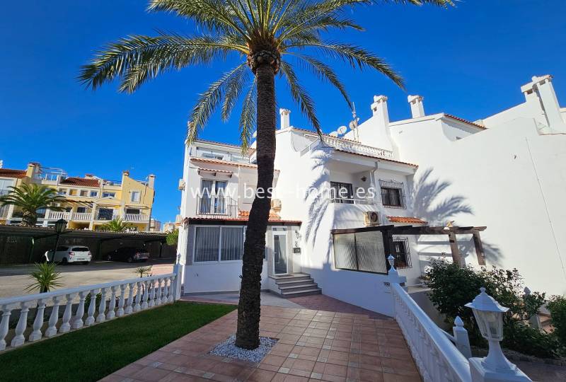 Townhouse - Sale - La Mata - La Mata