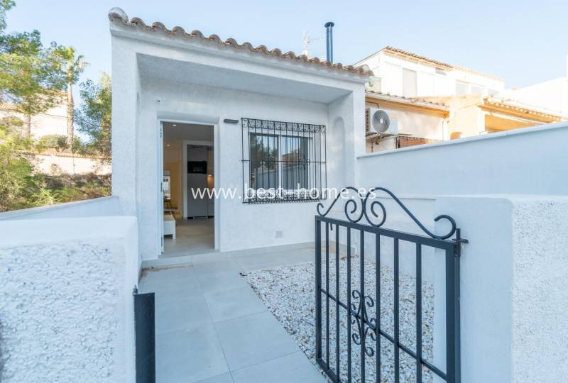 Townhouse - Sale - Villamartin - Villamartin