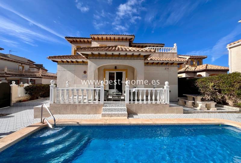 Villa - Sale - Cabo Roig - Cabo Roig