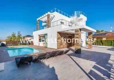 Villa - Sale - Ciudad Quesada - BH432907