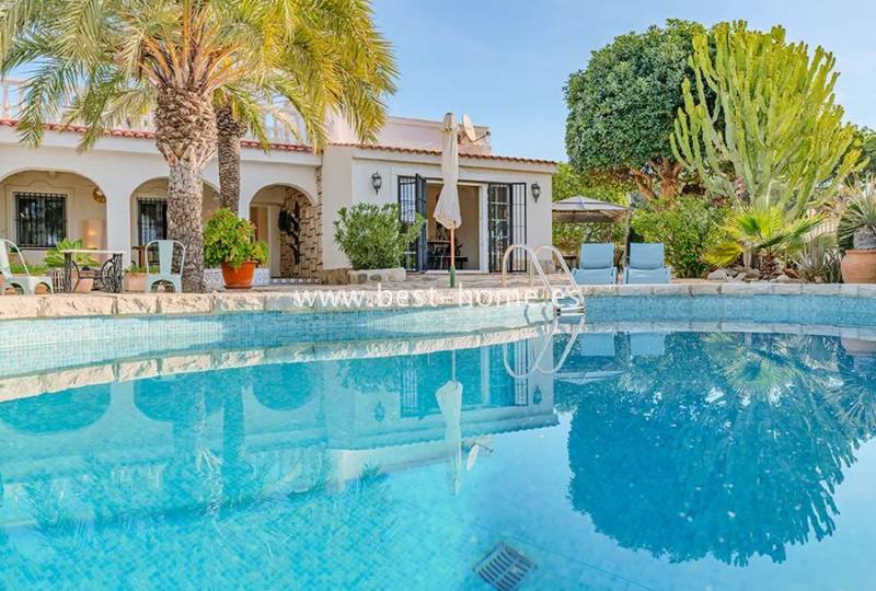 Villa - Sale - El Campello - El Campello