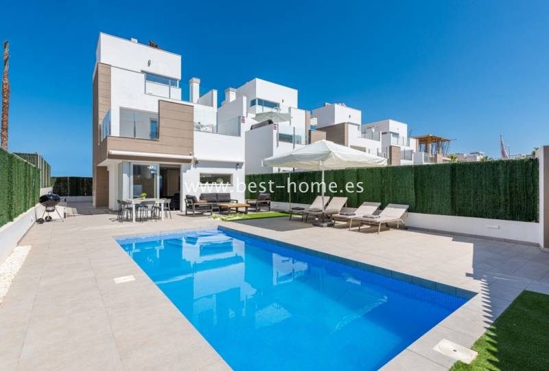 Villa - Sale - El Raso - El Raso