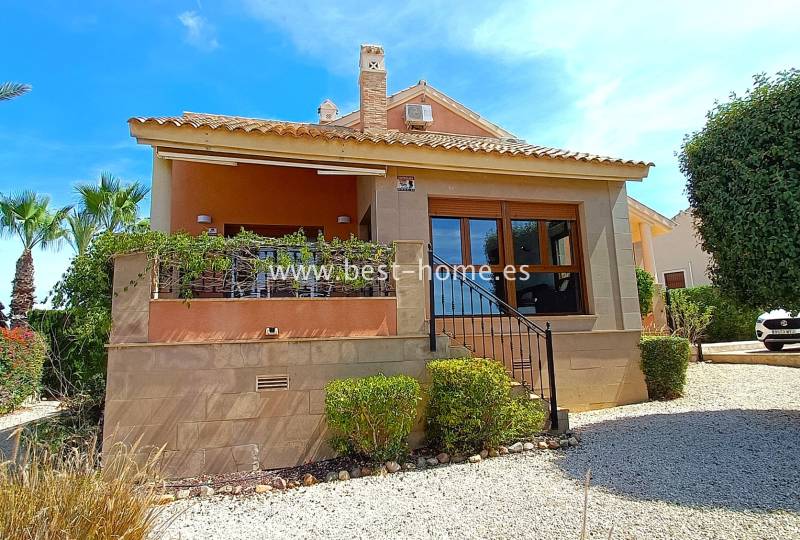 Villa - Sale - La Finca - La Finca