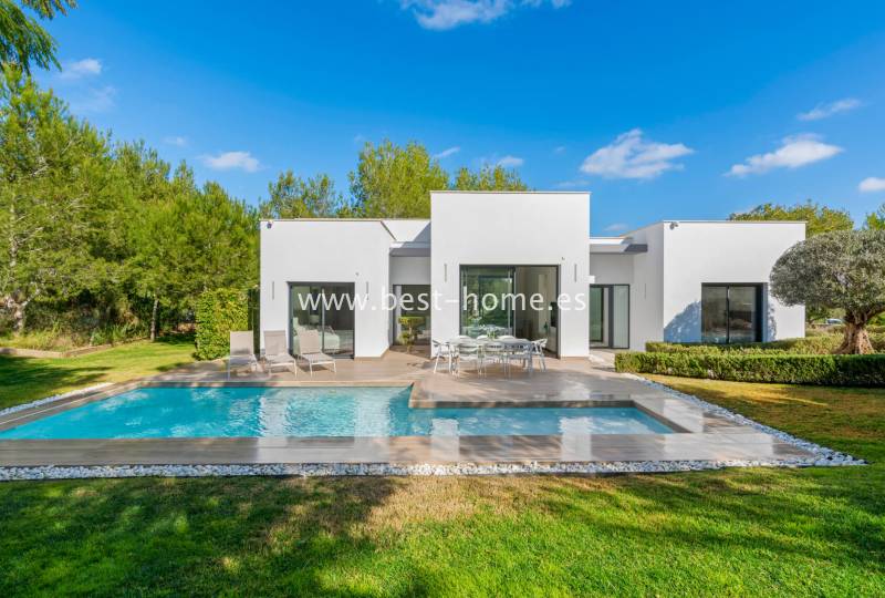 Villa - Sale - Las Colinas Golf - Las Colinas Golf