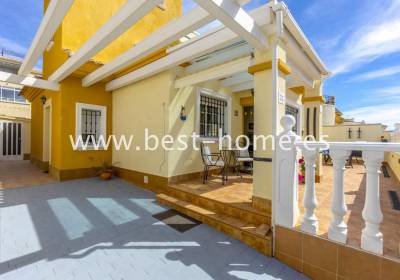 Villa - Sale - Los Altos - BH96478
