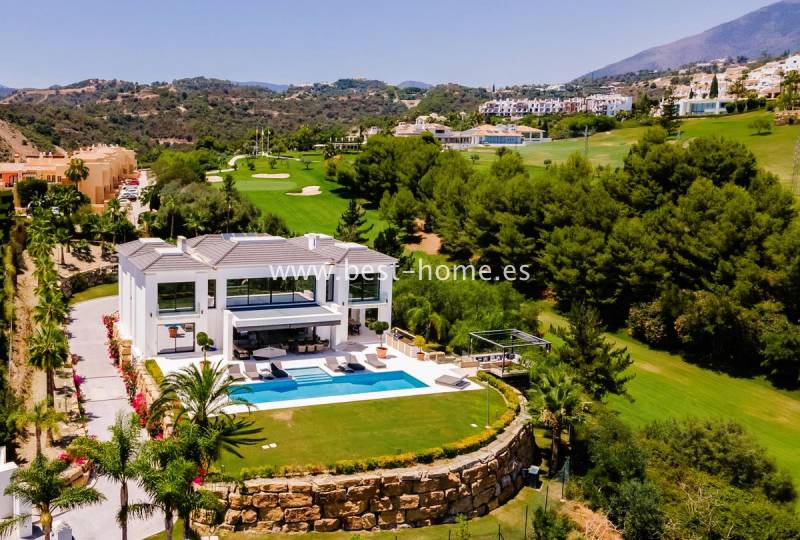 Villa - Sale - Marbella - Marbella