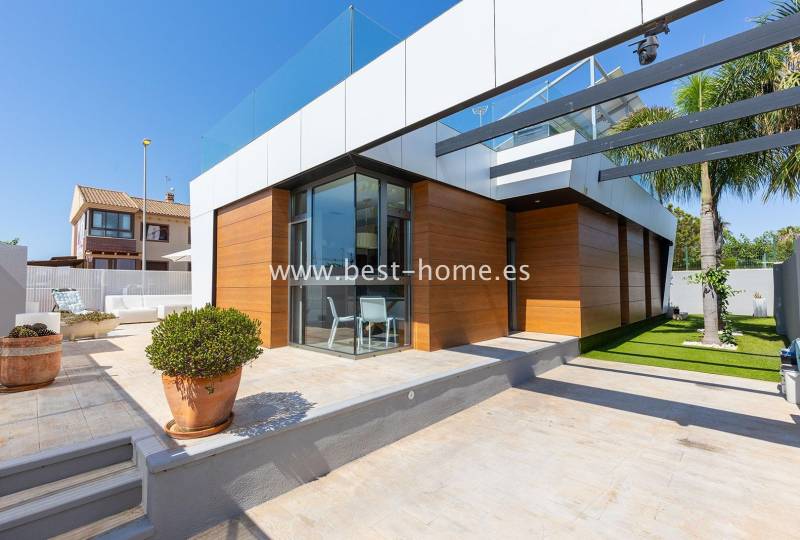 Villa - Sale - Pilar de la Horadada - Pilar de la Horadada