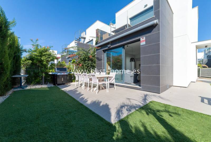 Villa - Sale - Punta Prima - Punta Prima