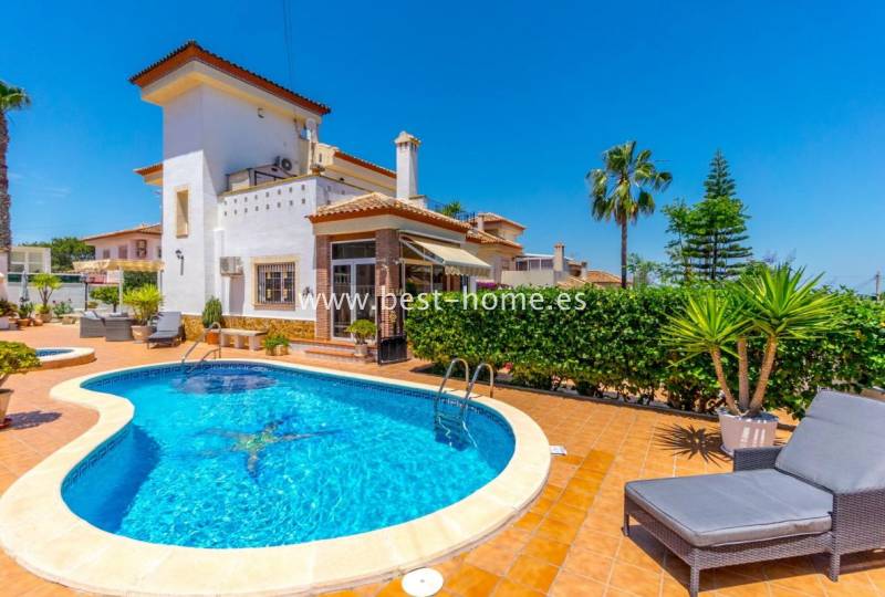 Villa - Sale - San Miguel de Salinas - San Miguel de Salinas