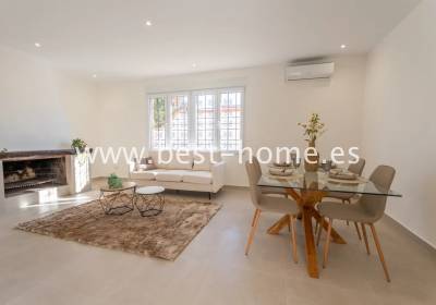 Villa - Sale - Torrevieja - BH003475
