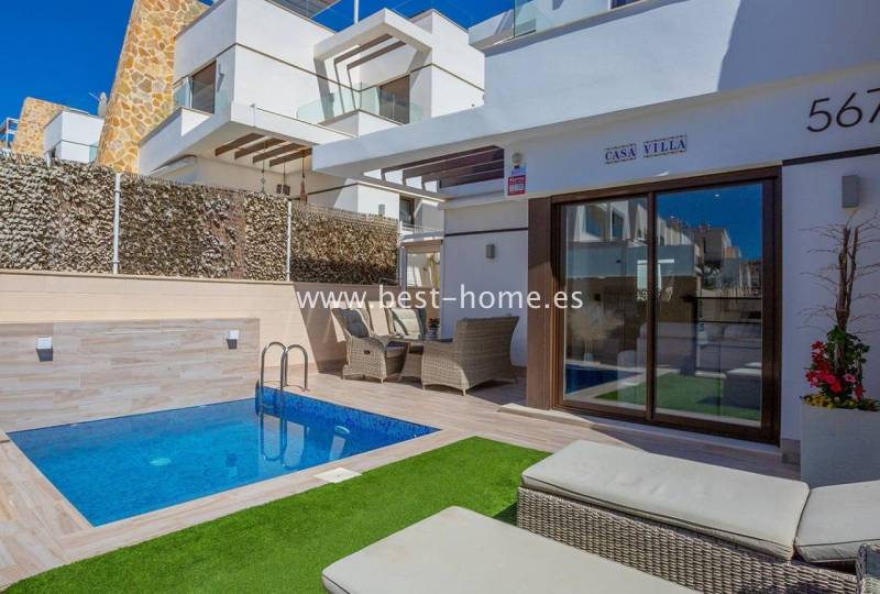 Villa - Sale - Villamartin - Villamartin