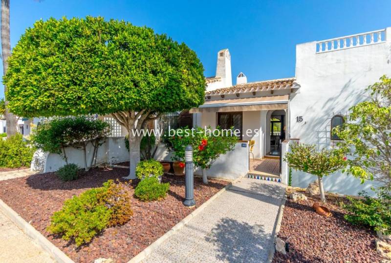 Villa - Sale - Villamartin - Villamartin