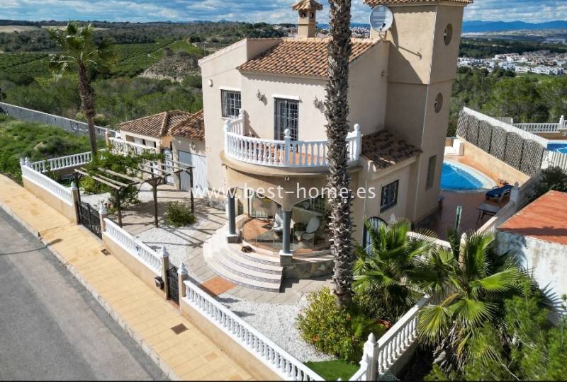 Villa - Sale - Villamartin - Villamartin