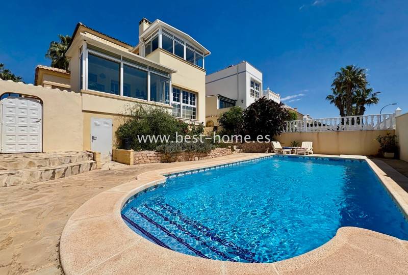 Villa - Sale - Villamartin - Villamartin