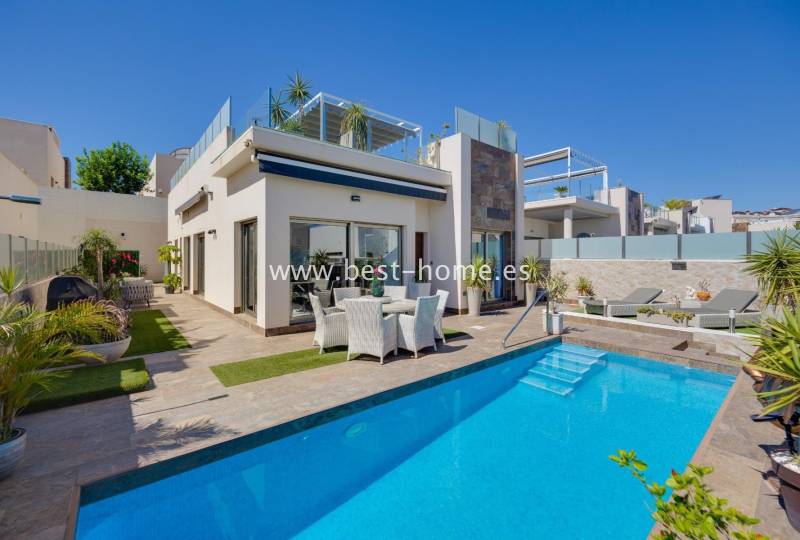 Villa - Sale - Villamartin - Villamartin